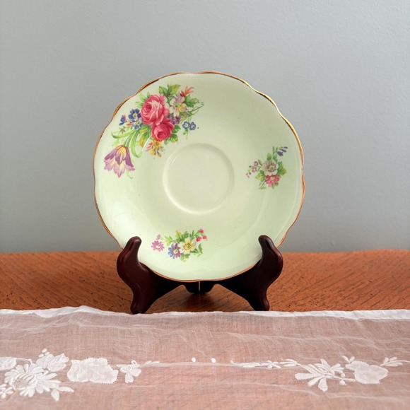 Vintage "Foley Tulip" Saucer E. Brain & Co. Ltd  Green Floral Bouquets English - Picture 1 of 11